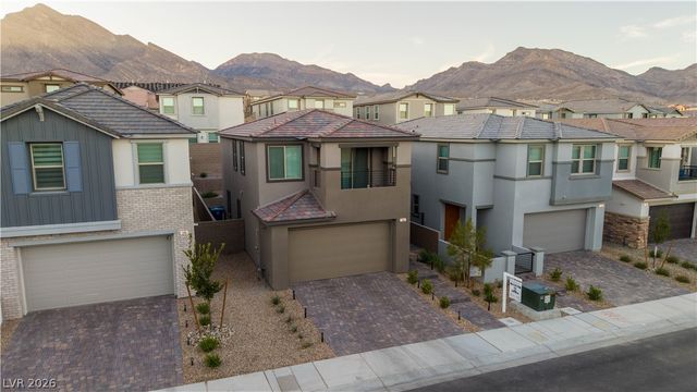 143 Silver Run Lane, Las Vegas, NV 89138