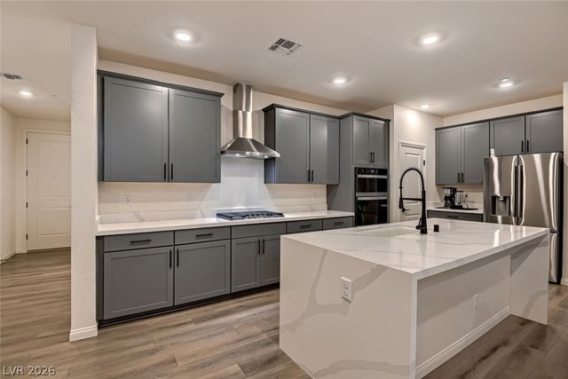 143 Silver Run Lane, Las Vegas, NV 89138