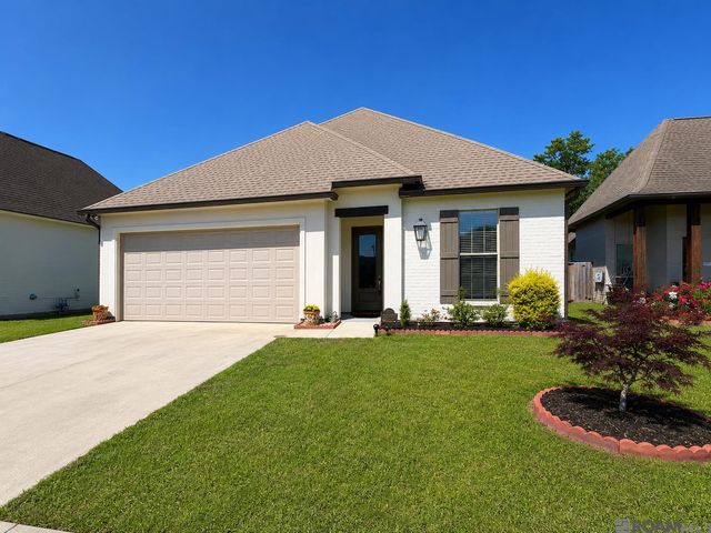 12051 Rotterdam Ave, Geismar, LA 70743