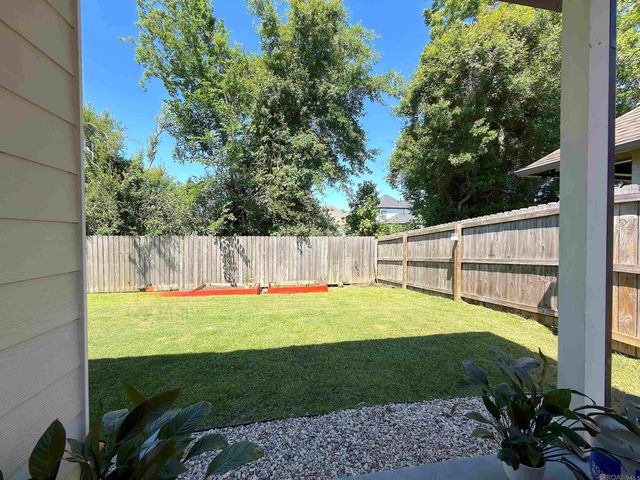 12051 Rotterdam Ave, Geismar, LA 70743