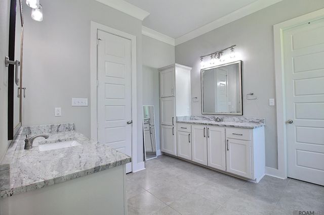 12051 Rotterdam Ave, Geismar, LA 70743