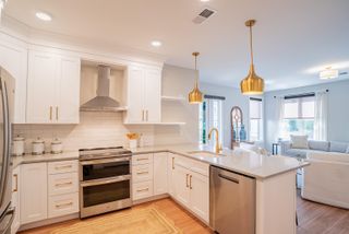 99 Foundry Place 109, Portsmouth, NH 03801
