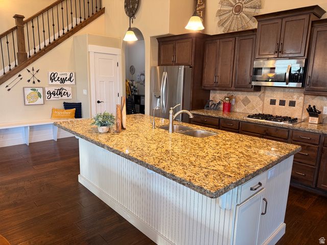 3987 W DEER MOUNTAIN DR, Riverton, UT 84065