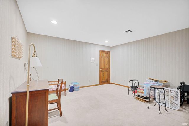 11051 Kahre Court, Evansville, IN 47710
