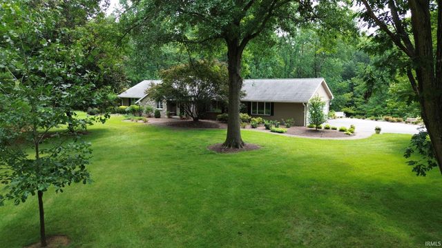11051 Kahre Court, Evansville, IN 47710