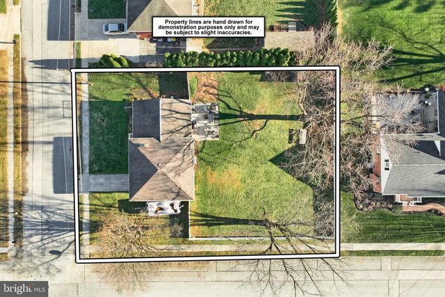 102 PINE SPRINGS BLVD, York, PA 17408