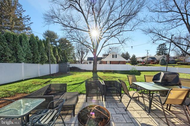 102 PINE SPRINGS BLVD, York, PA 17408