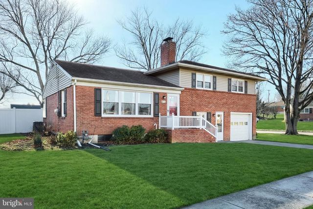 102 PINE SPRINGS BLVD, York, PA 17408