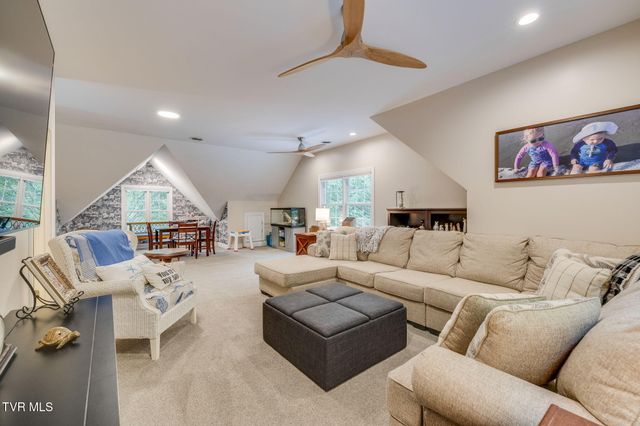 487 Barr Road, Blountville, TN 37617