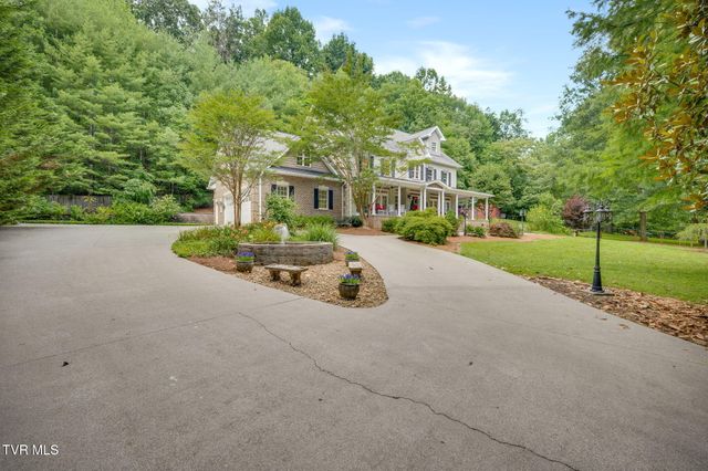 487 Barr Road, Blountville, TN 37617