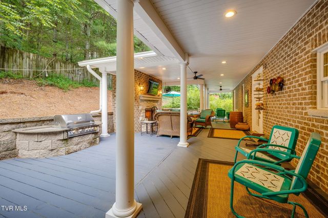 487 Barr Road, Blountville, TN 37617