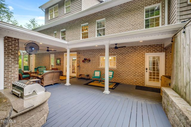 487 Barr Road, Blountville, TN 37617