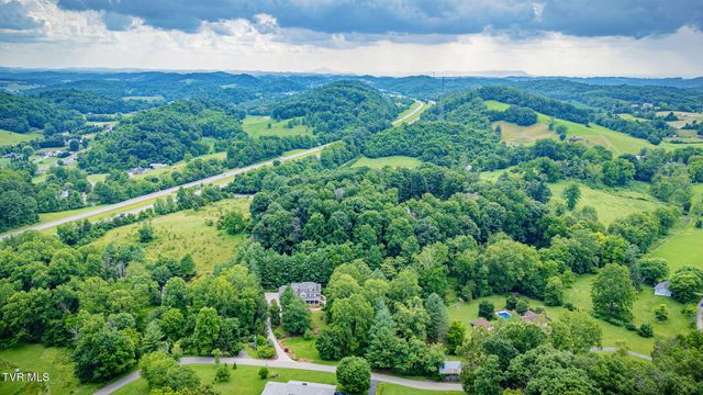 487 Barr Road, Blountville, TN 37617