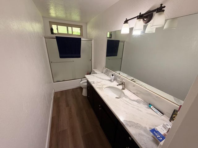 7818 Jacinto Rd, Elk Grove, CA 95758