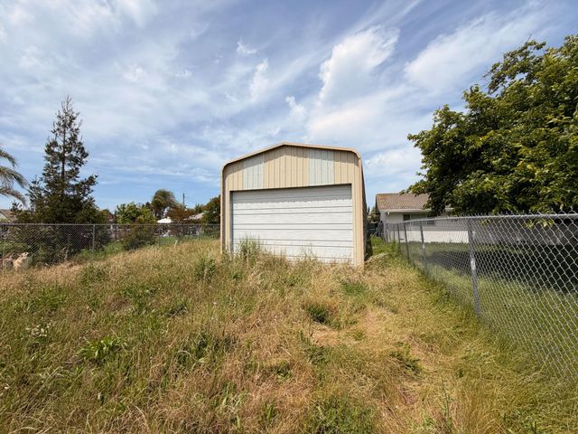 7818 Jacinto Rd, Elk Grove, CA 95758
