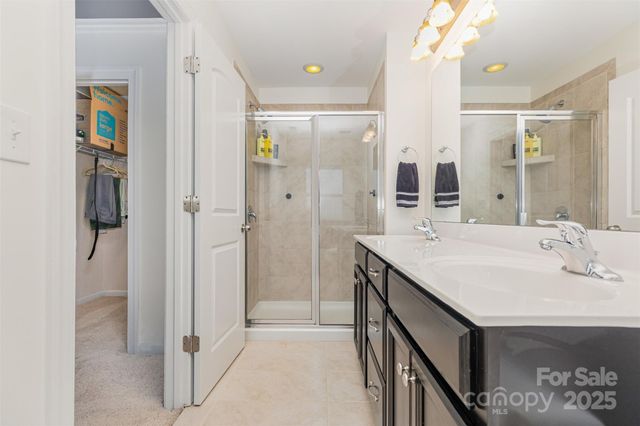 7325 Dulnian Way, Charlotte, NC 28278