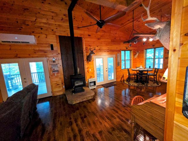 150 Trail Tree Drive, Blairsville, GA 30512