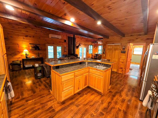 150 Trail Tree Drive, Blairsville, GA 30512