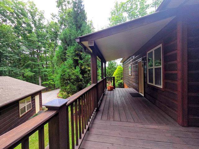 150 Trail Tree Drive, Blairsville, GA 30512