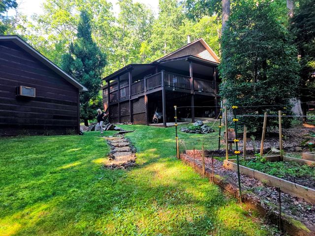 150 Trail Tree Drive, Blairsville, GA 30512