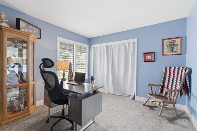 641 Lyndhurst Ave, Roseville, CA 95678