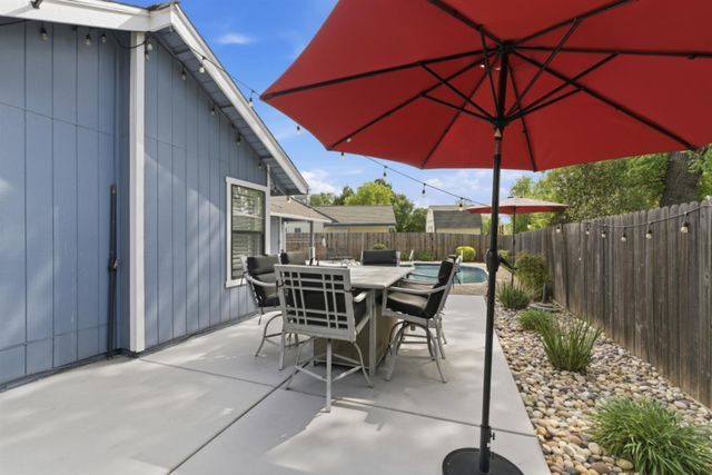 641 Lyndhurst Ave, Roseville, CA 95678