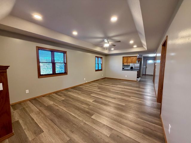 401 S West Avenue, Republic, MO 65738