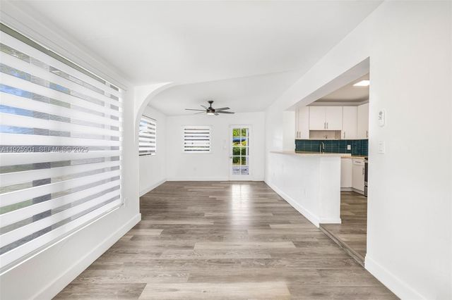 5425 SW 112th Ave, Miami, FL 33165