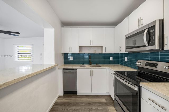 5425 SW 112th Ave, Miami, FL 33165