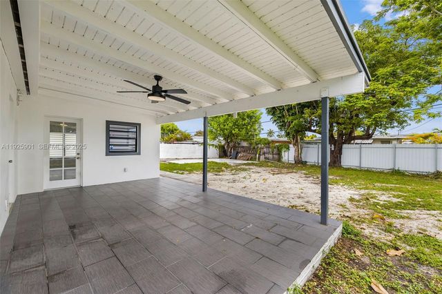 5425 SW 112th Ave, Miami, FL 33165