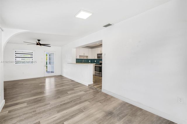 5425 SW 112th Ave, Miami, FL 33165