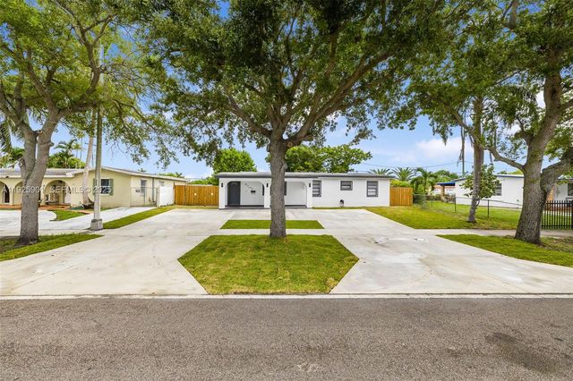 5425 SW 112th Ave, Miami, FL 33165