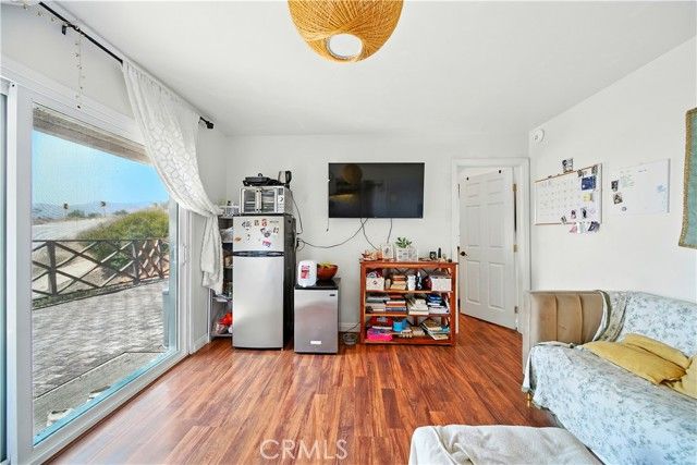 521 Baseline Road, La Verne, CA 91750