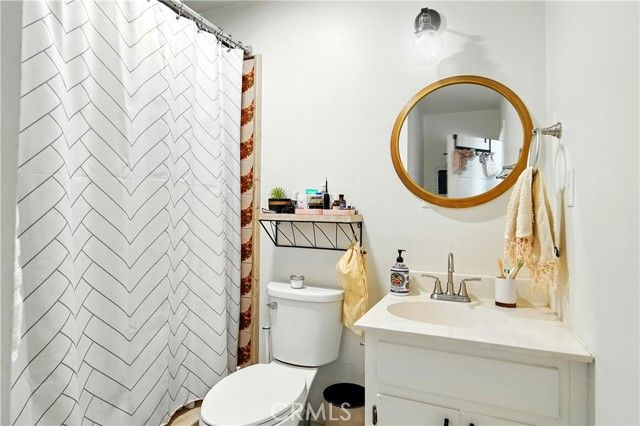 521 Baseline Road, La Verne, CA 91750