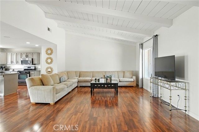 521 Baseline Road, La Verne, CA 91750