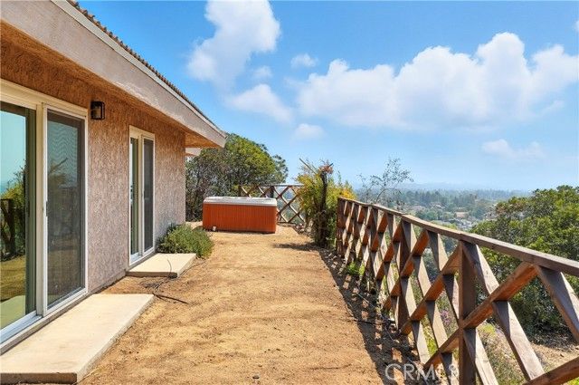 521 Baseline Road, La Verne, CA 91750