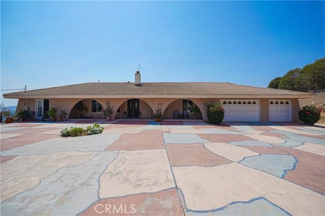 521 Baseline Road, La Verne, CA 91750