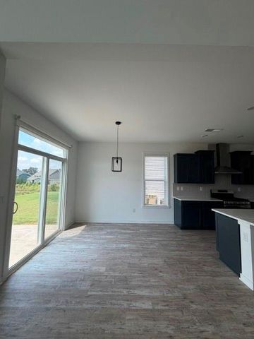48 candlewood, Hoschton, GA 30548
