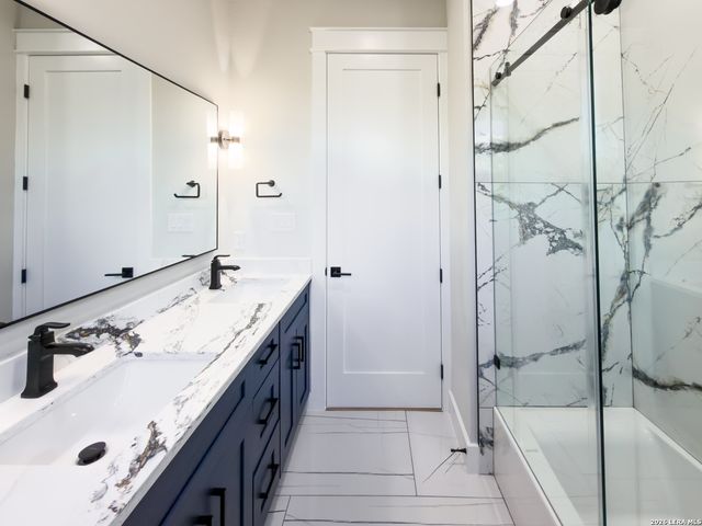 1455 CEDAR GROVE TRL, Spring Branch, TX 78070