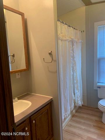 1674 White Oak River Road, Maysville, NC 28555