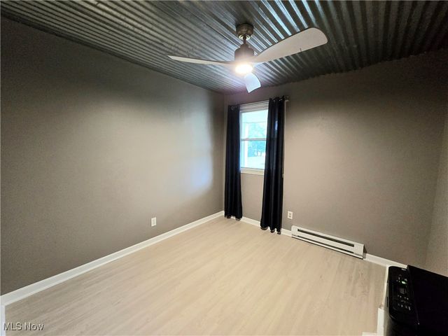 11162 Northwood Avenue NE, Bolivar, OH 44612