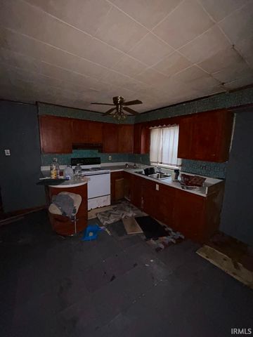 1607 E 36Th Street, Marion, IN 46953