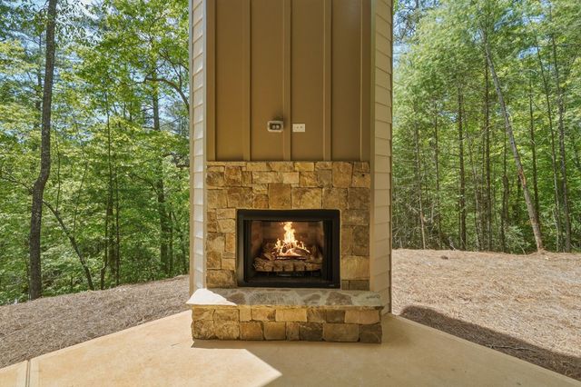 235 Fern Drive, Ellijay, GA 30540