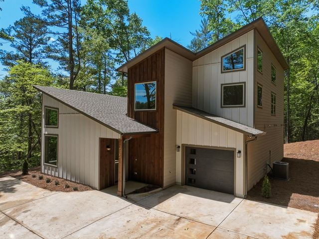 235 Fern Drive, Ellijay, GA 30540