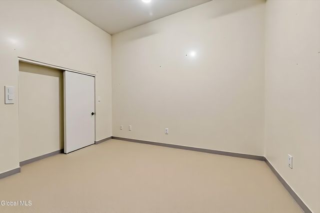 52 Park Avenue, Albany, NY 12202