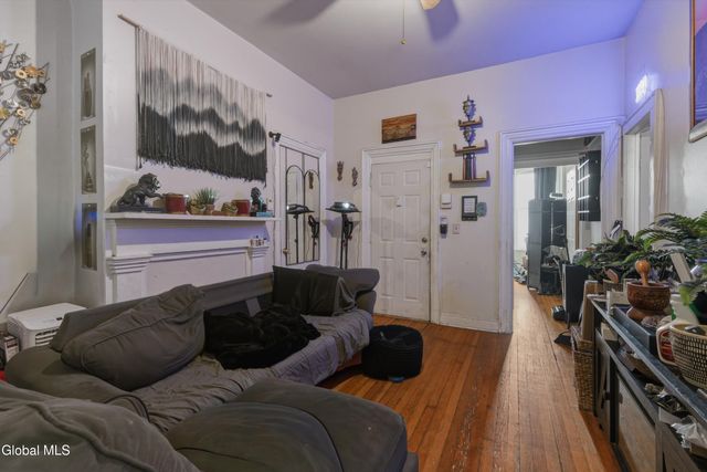 52 Park Avenue, Albany, NY 12202