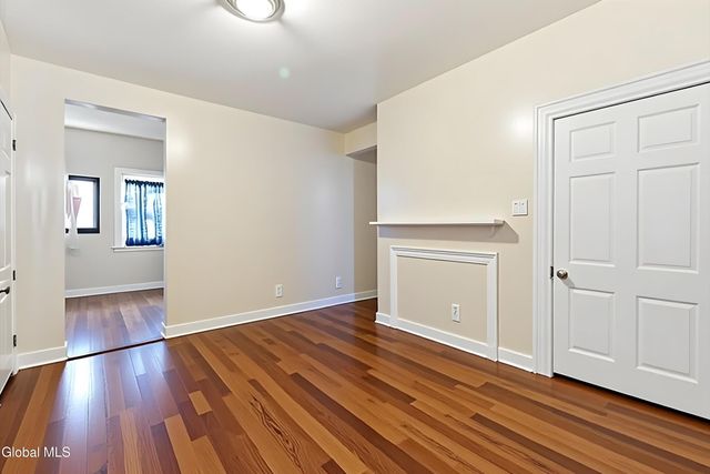 52 Park Avenue, Albany, NY 12202