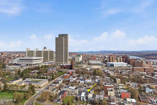 52 Park Avenue, Albany, NY 12202