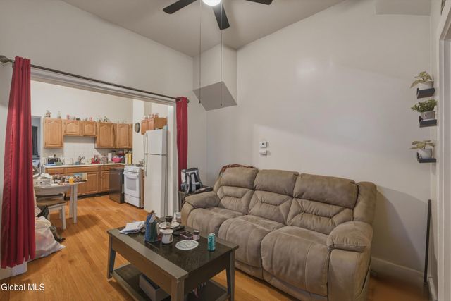52 Park Avenue, Albany, NY 12202