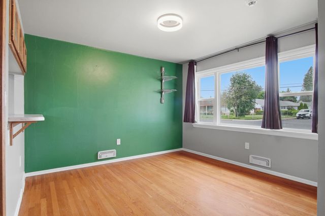 5728 N Atlantic St, Spokane, WA 99205